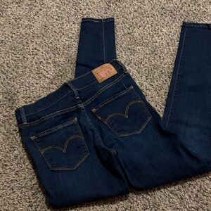 Levi's Women's 720 High Rise Skinny Jeans